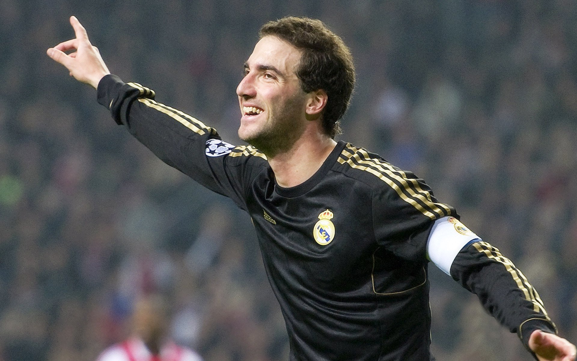 开云足球直播-阿拉巴的指挥艺术与几内亚的绝杀奇迹，非洲杯上的命运交响曲