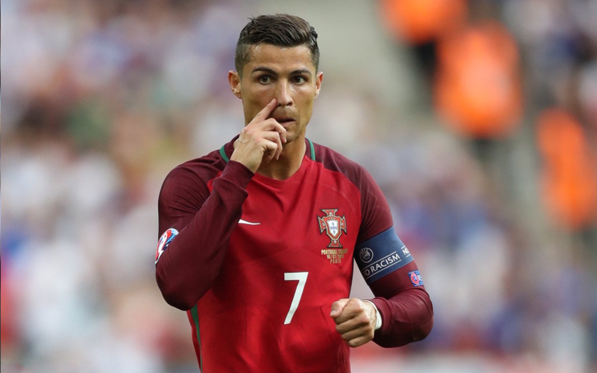 阿拉巴生涯之夜照亮赛场，土耳其终结秘鲁书写历史